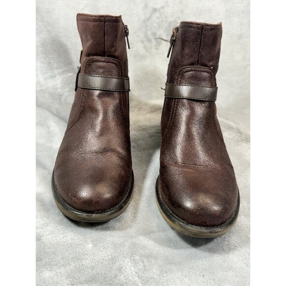 BareTrap womesn shoes 7M brown saint ankle boots with heel - Picture 6 of 16